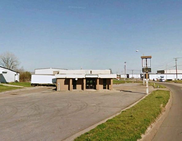 2321 Industrial Park Rd, Van Buren, AR 72956